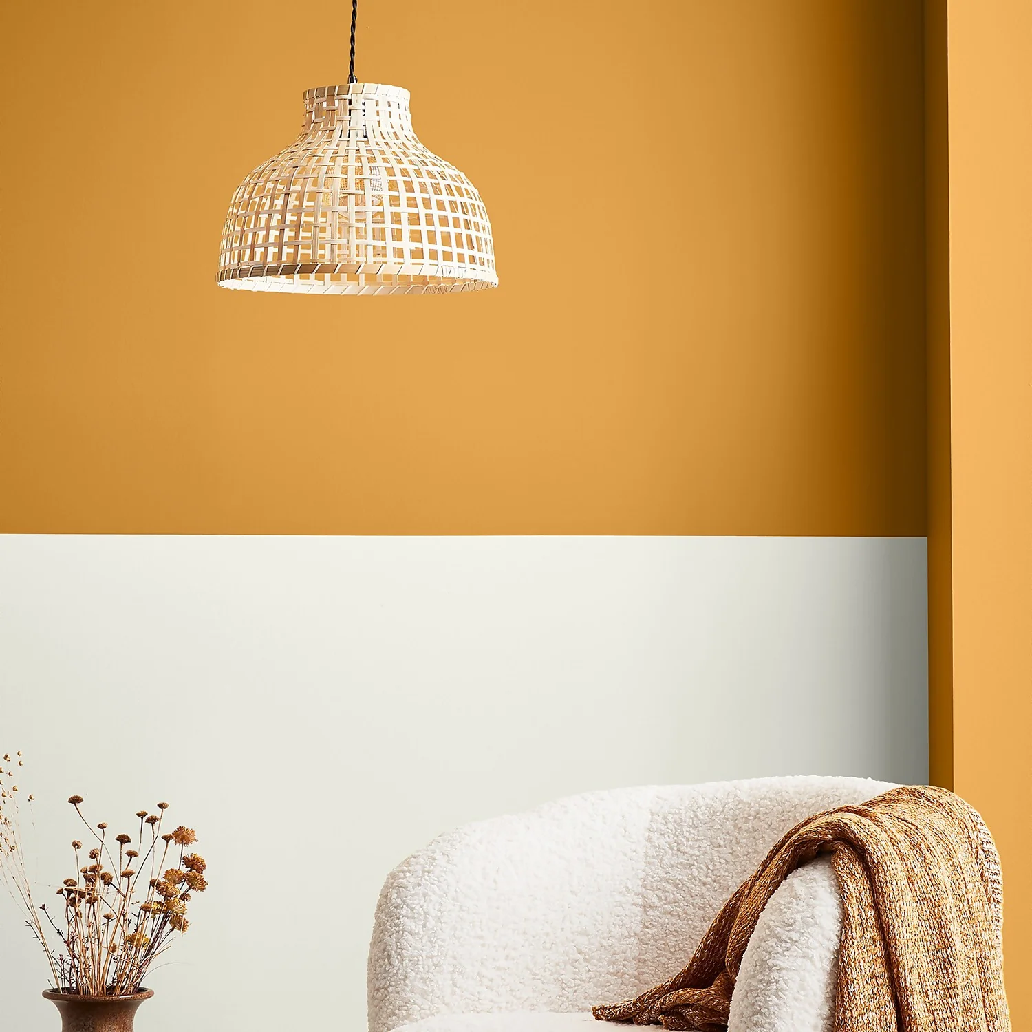 House Beautiful Durable Matt Emulsion Multi-Surface Paint Earth Notes EN.06 - 2.5L 3 House Beautiful Durable Matt Emulsion Multi-Surface Paint Earth Notes EN.06 - 2.5L - Image 3