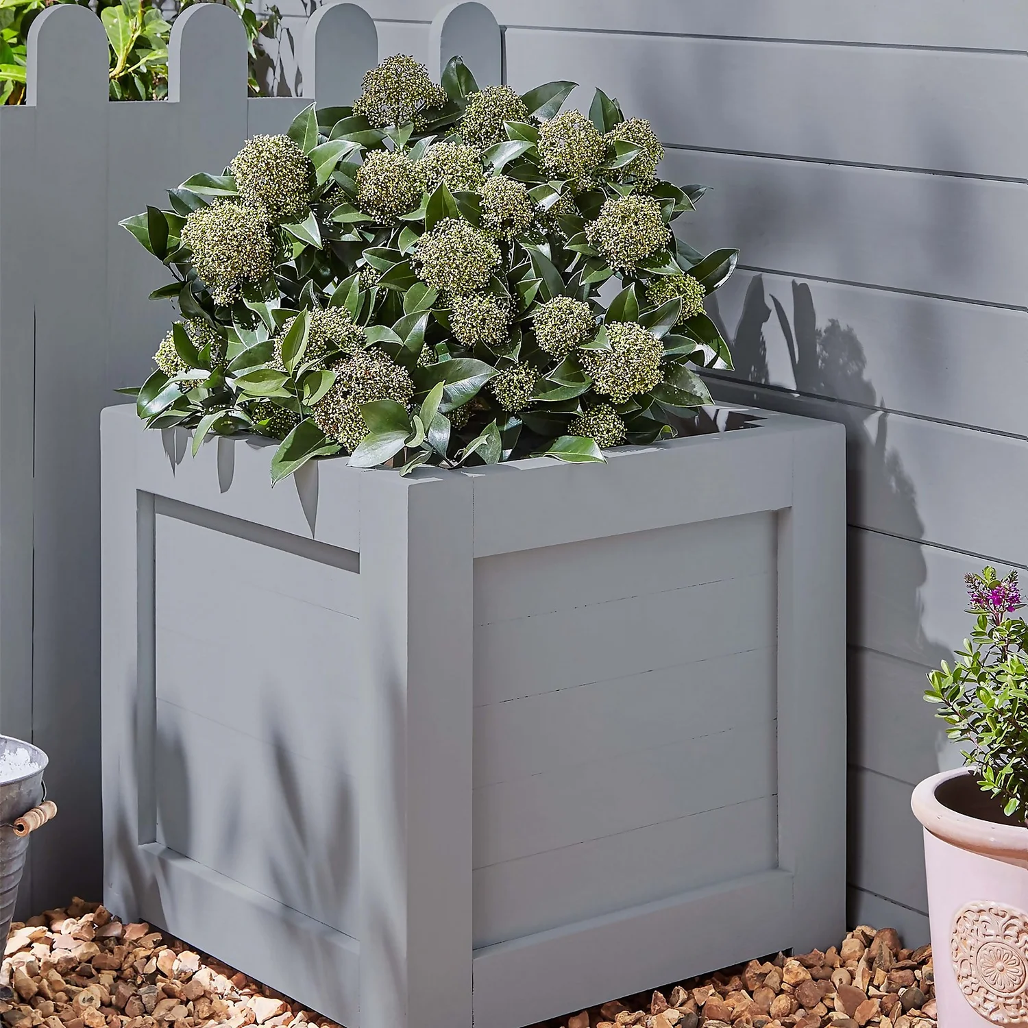 Laura Ashley Eggshell Garden Paint Pale Slate - 2.5L 2 Laura Ashley Eggshell Garden Paint Pale Slate - 2.5L - Image 2